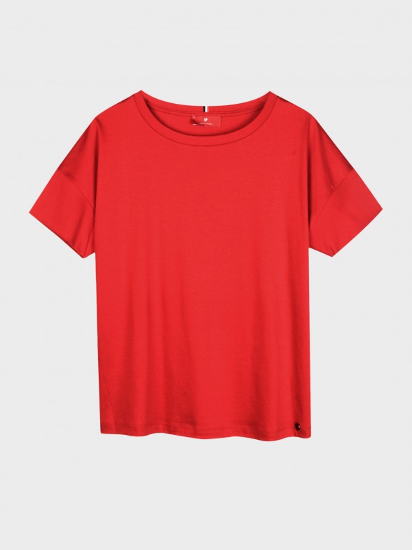 T-shirt para mulher regular fit de algodão e manga curta