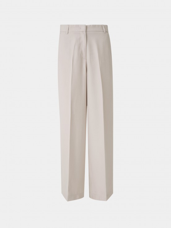 Woman's baggy chino trousers regular fit