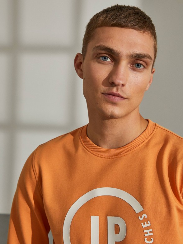 Sweat para homem de malha com gola redonda e estampado