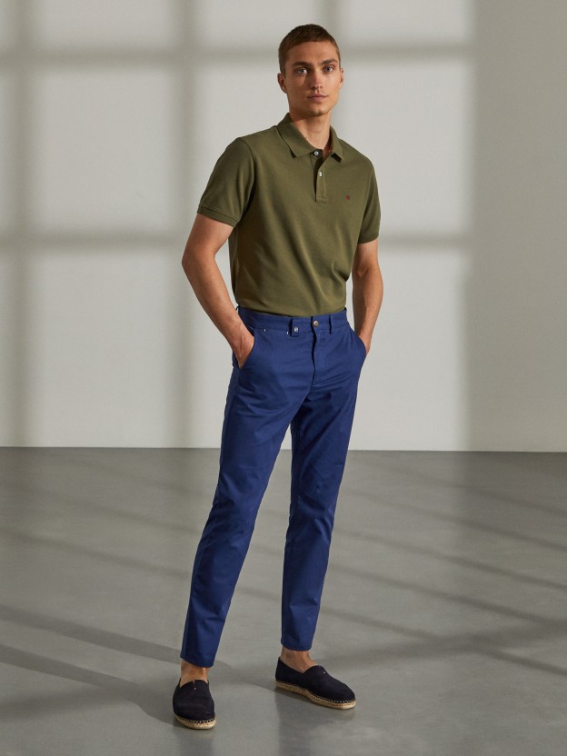 Man's slim fit stretch cotton chino trousers