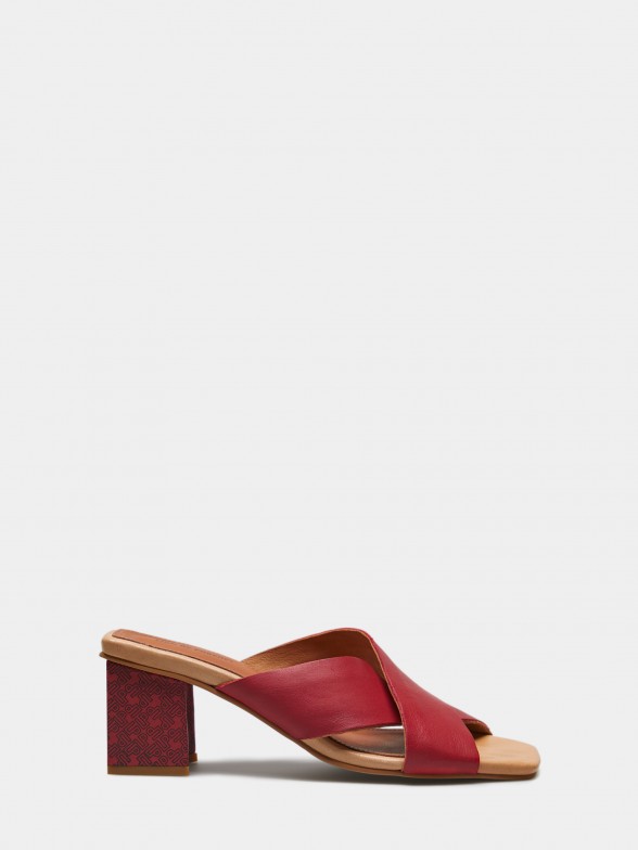 Woman's red leather sandals with heel