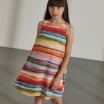Short dress printed with stripes
