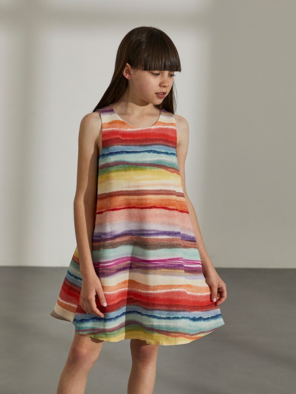 Short dress printed with stripes