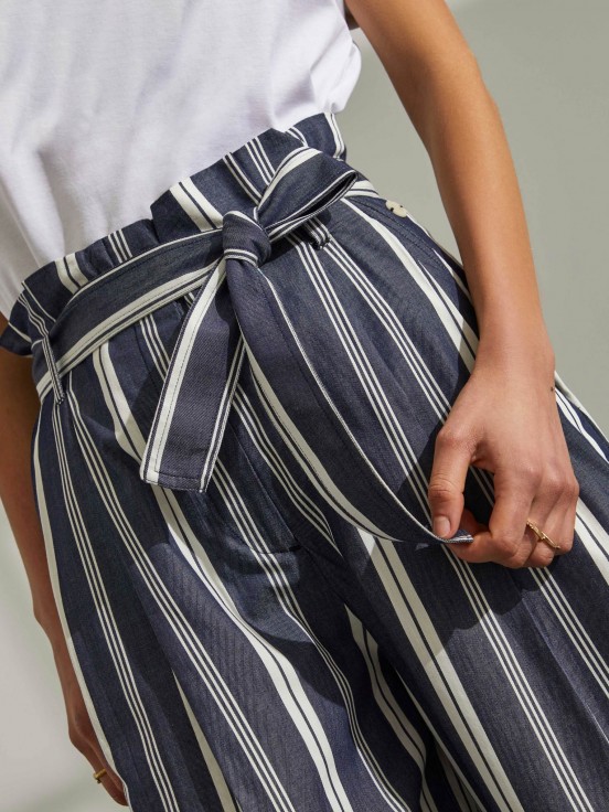 Pantalones para mujer bolsa de papel con rayas y cinturón