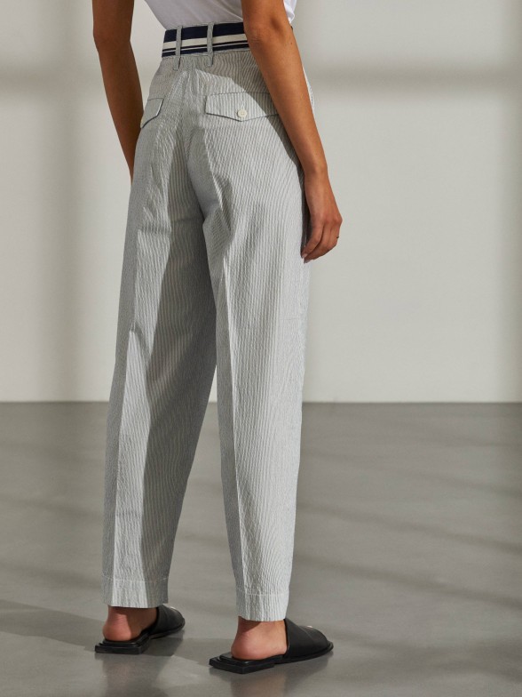 Calas para mulher chino com riscas e cinto