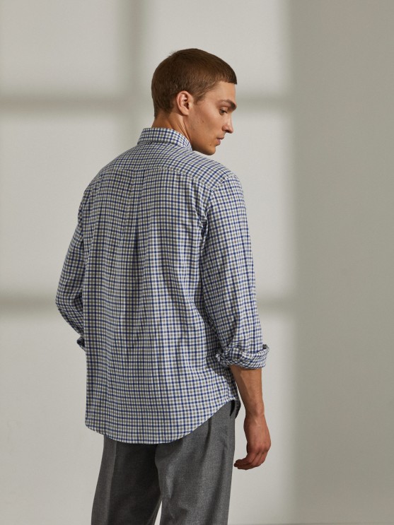 Regular fit shirt