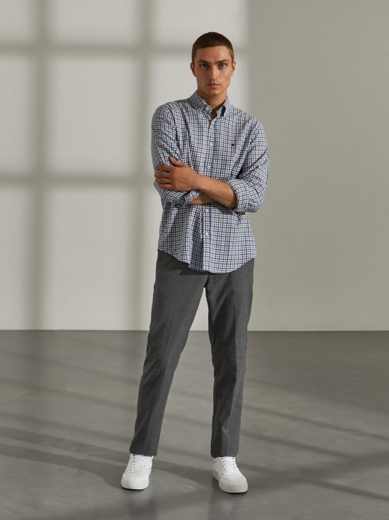 Regular fit shirt