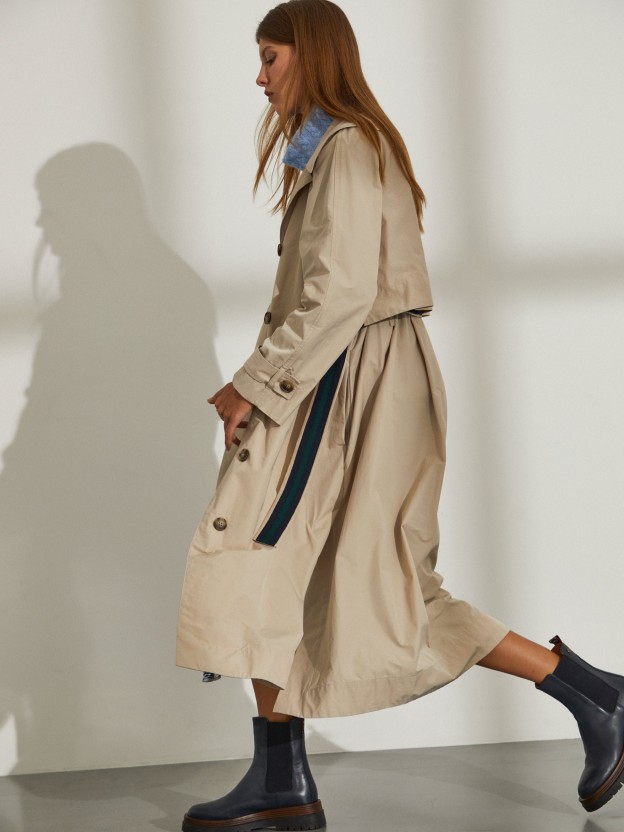 Long trench coat with belt