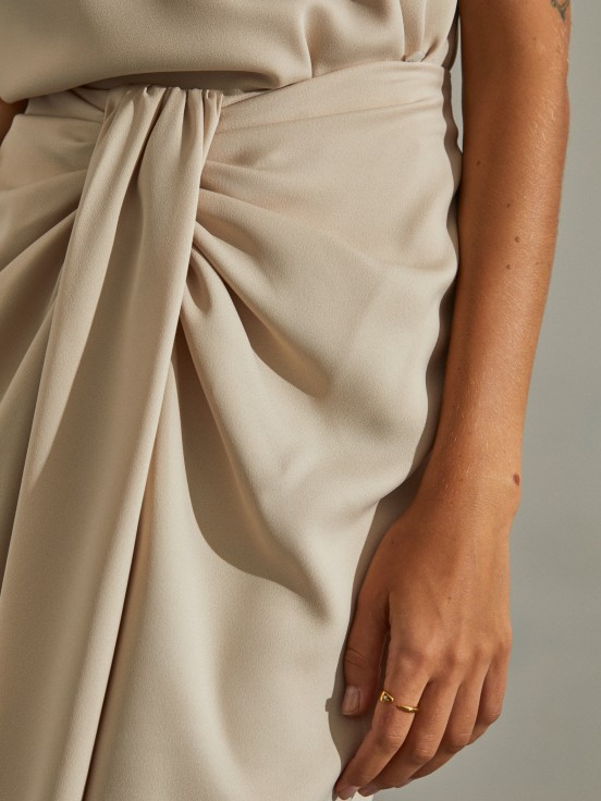 Long skirt with knot detail