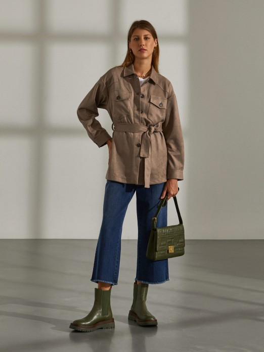 Overshirt with belt and pockets