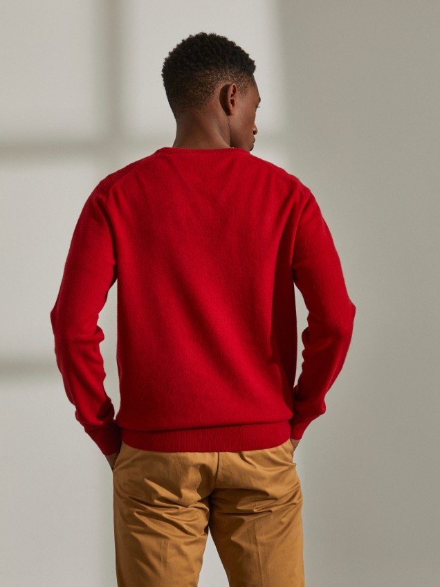 Jersey para hombre con cuello en V fabricado en lana 100%. - Image product