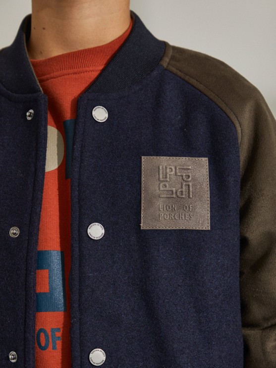 Bomber jacket
