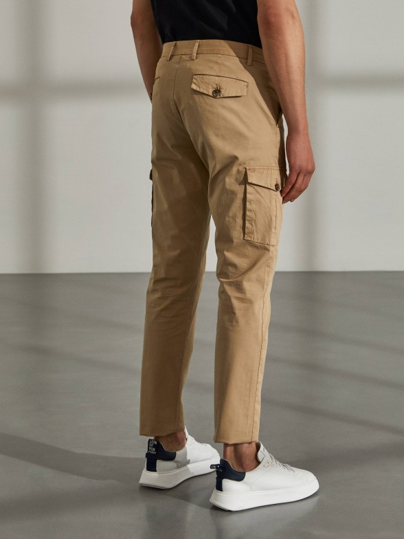 Man's trousers regular fit chino in stretch cotton