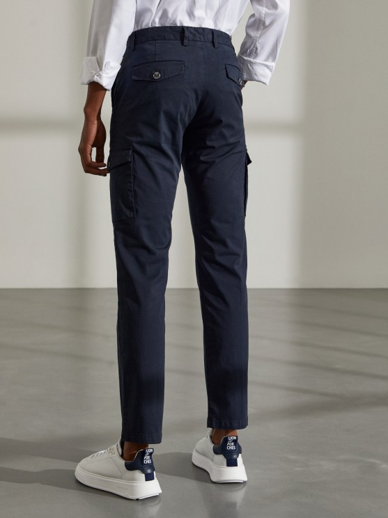 Man's trousers regular fit chino in stretch cotton