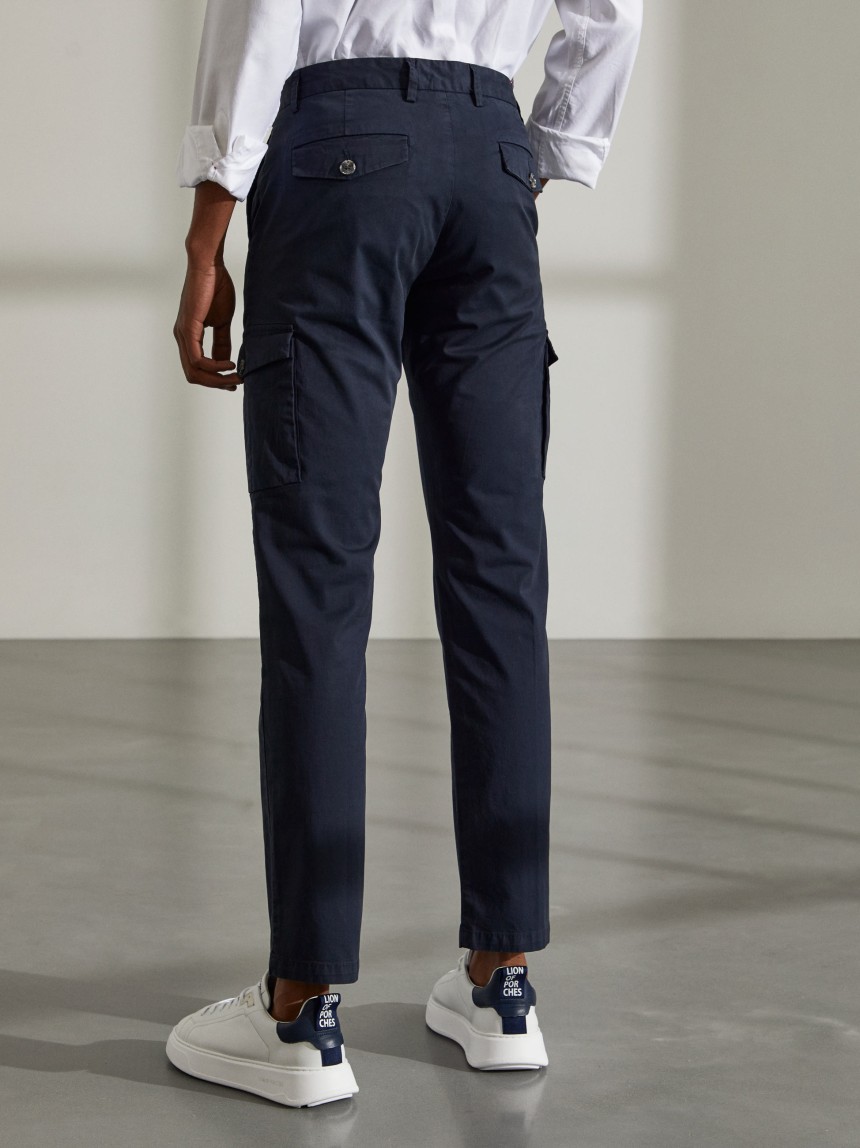 Cal�as para homem regular fit chino de algod�o stretch