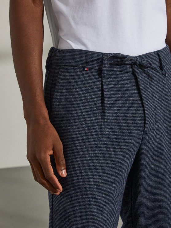 Regular fit chino trousers