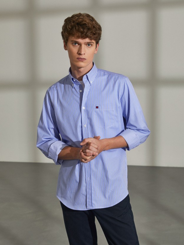 Man's regular fit cotton shirt with stripe pattern