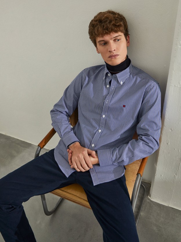 Man's regular fit cotton shirt with stripe pattern
