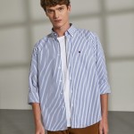 Man's regular fit shirt made of cotton with stripe pattern