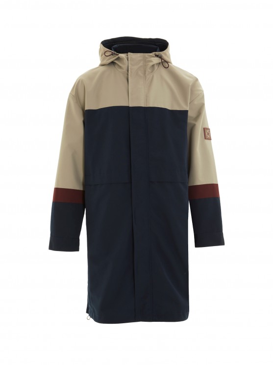 Parka con capucha