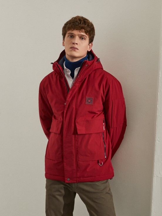 Chaqueta acolchada con capucha
