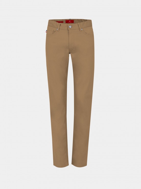 Pantalones slim fit para hombre fabricados en algodón elástico con cinco bolsillos