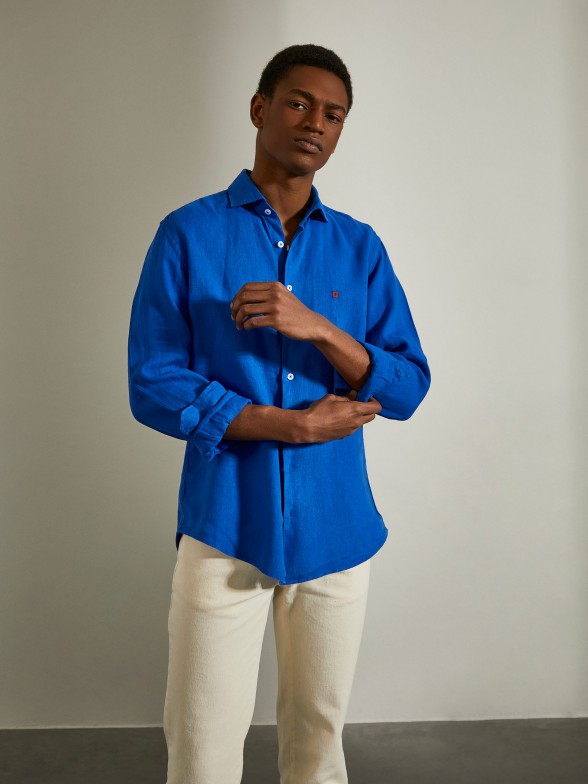 Slim fit shirt