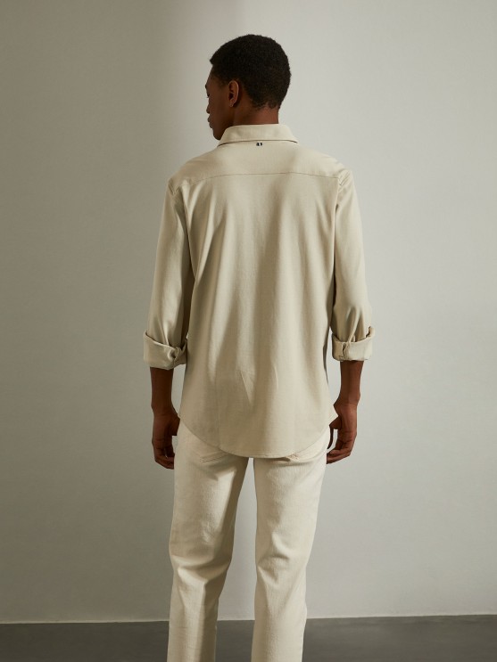 Camisa slim fit em malha piqu