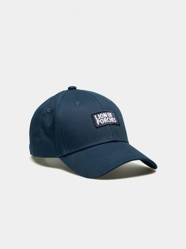 Sporty cotton cap with brand label