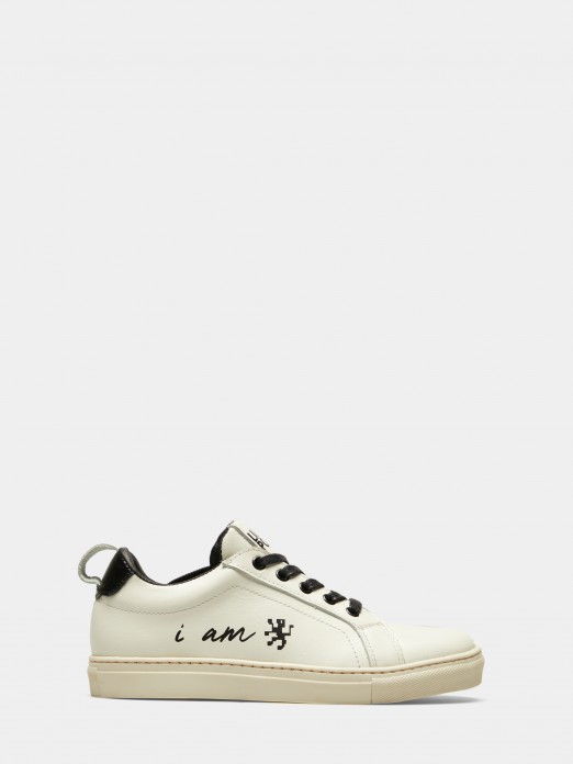Sneaker