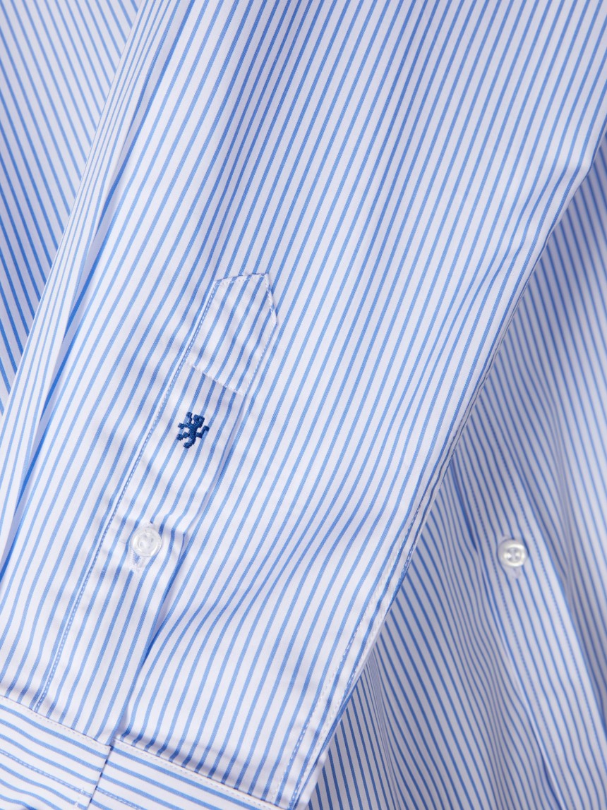 Camisa slim fit em popelina