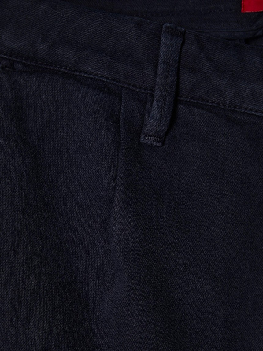 Cal�as chino com pregas