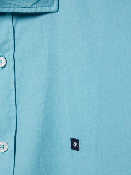 Camisa Slim Fit em tecido popelina