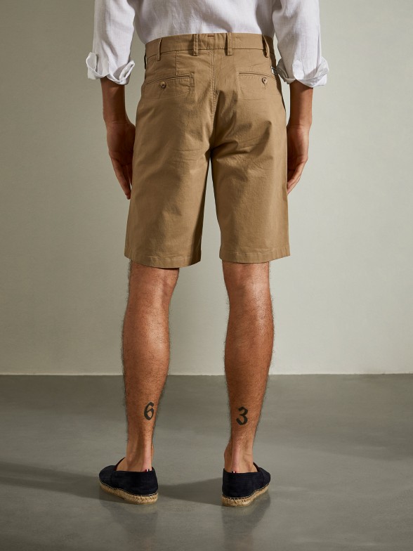 Man's bermuda shorts chino slim fit