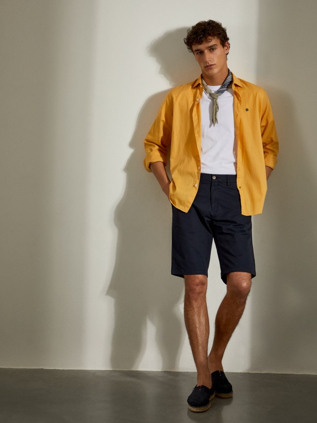 Man's bermuda shorts chino slim fit