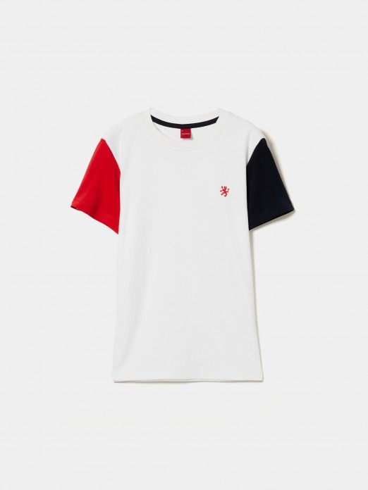 T-shirt with contrasting sleeves