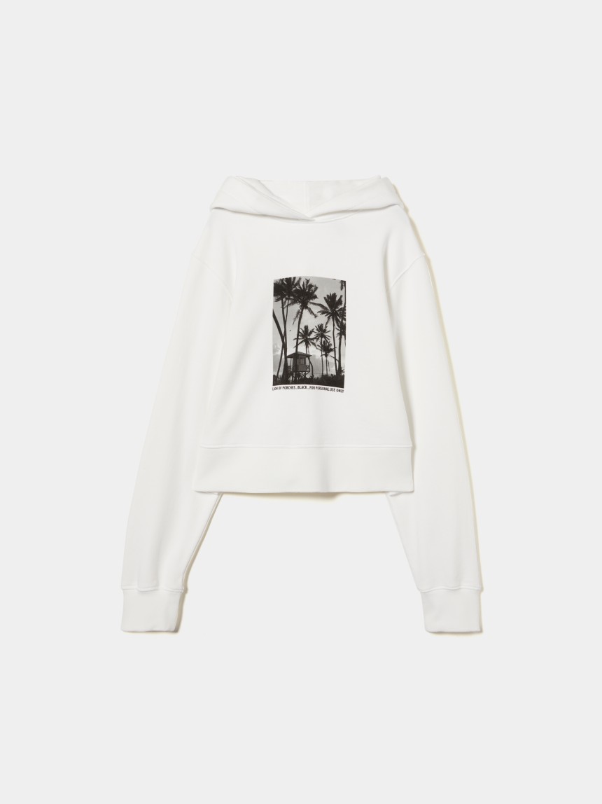 Hooded sweater