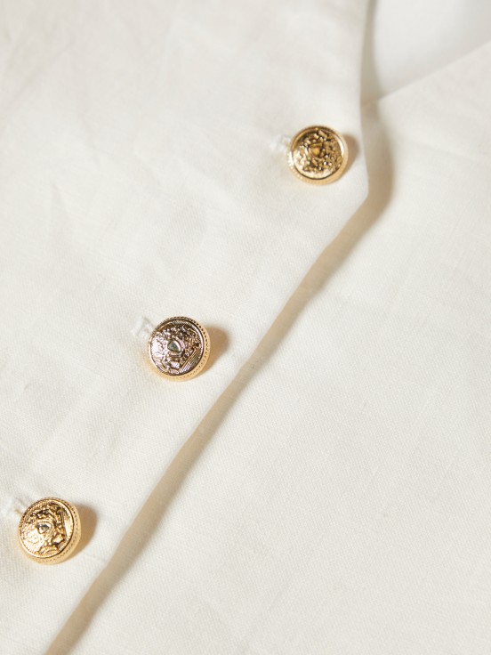 Linen vest with gold buttons