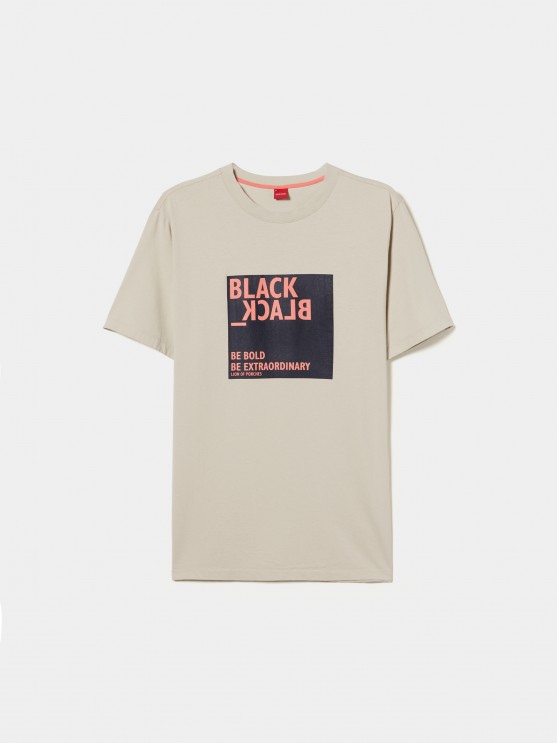 T-shirt with message