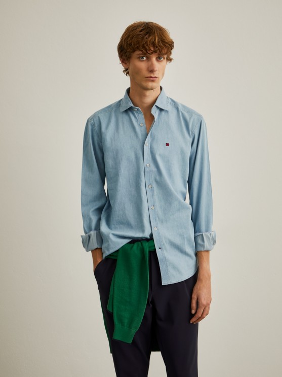 Camisa
