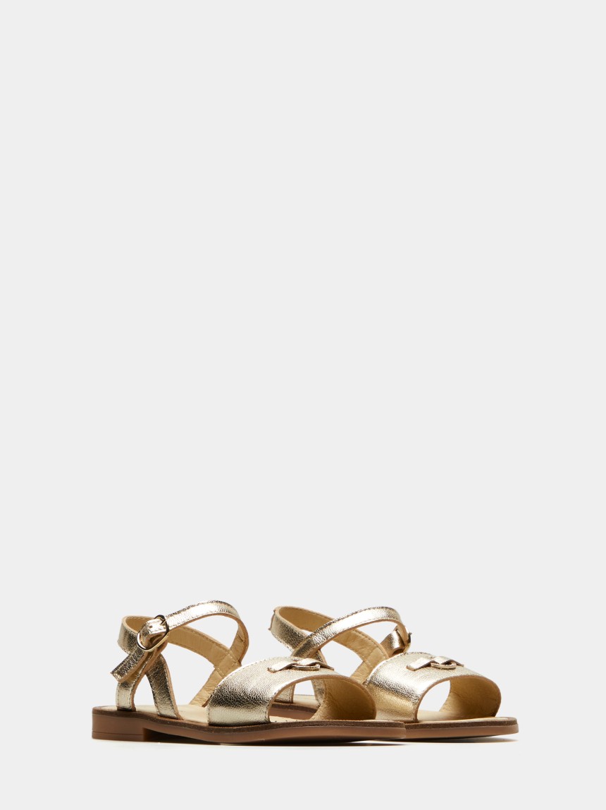 Sand�lias em pele