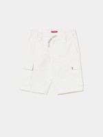 Shorts cargo de sarga