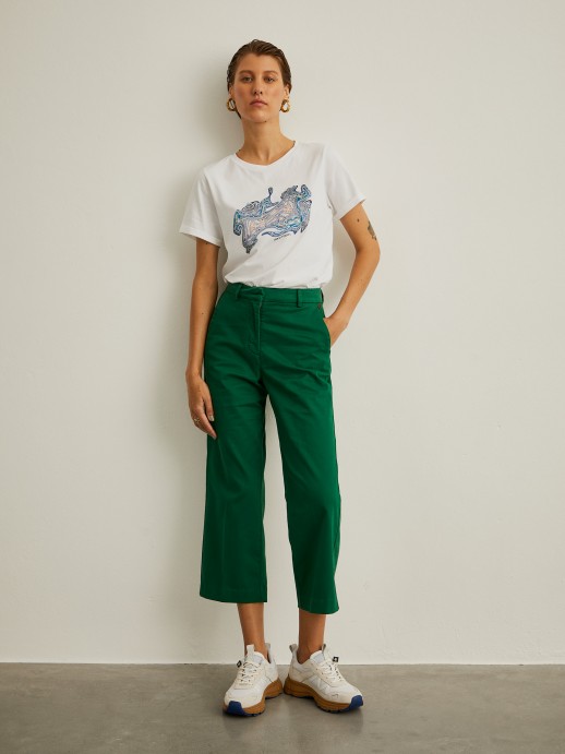 Short cotton pants