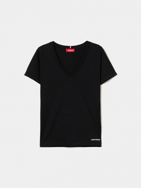 Camiseta con cuello en V