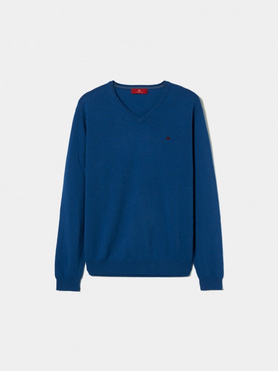 Wool pullover