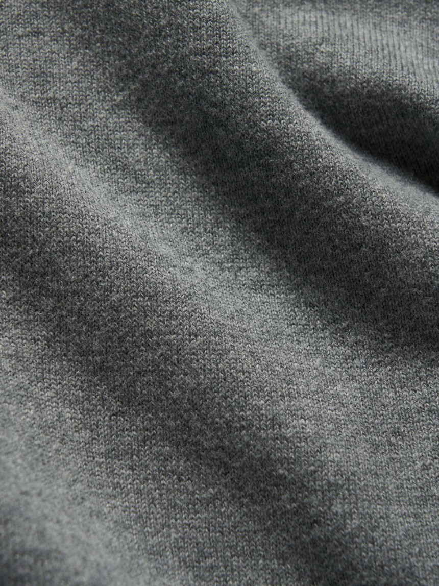 Pullover decote em V