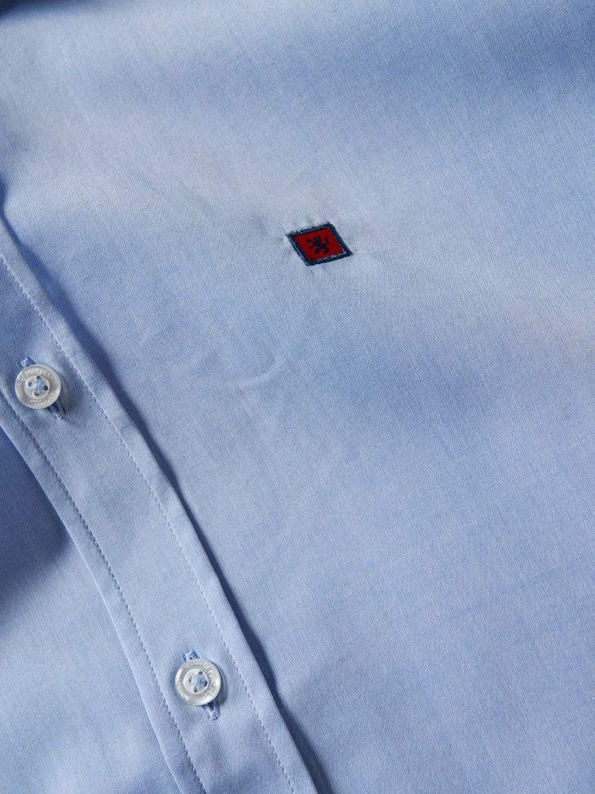 Camisa slim fit