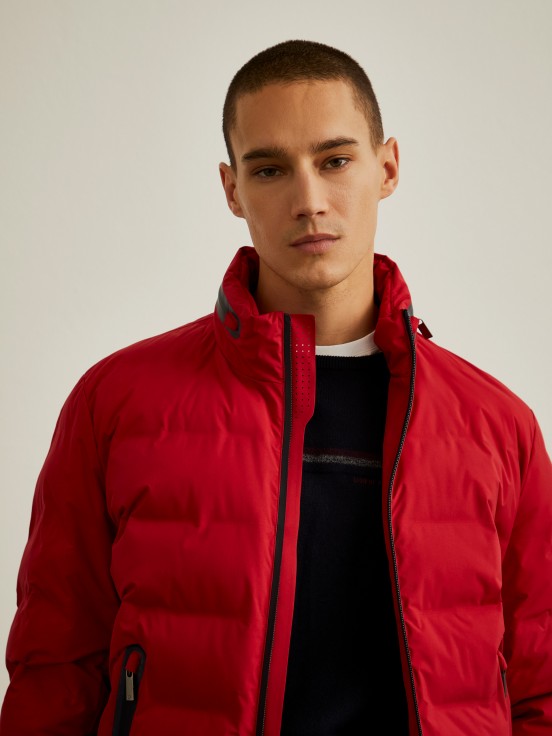 Water-repellent quilted jacket