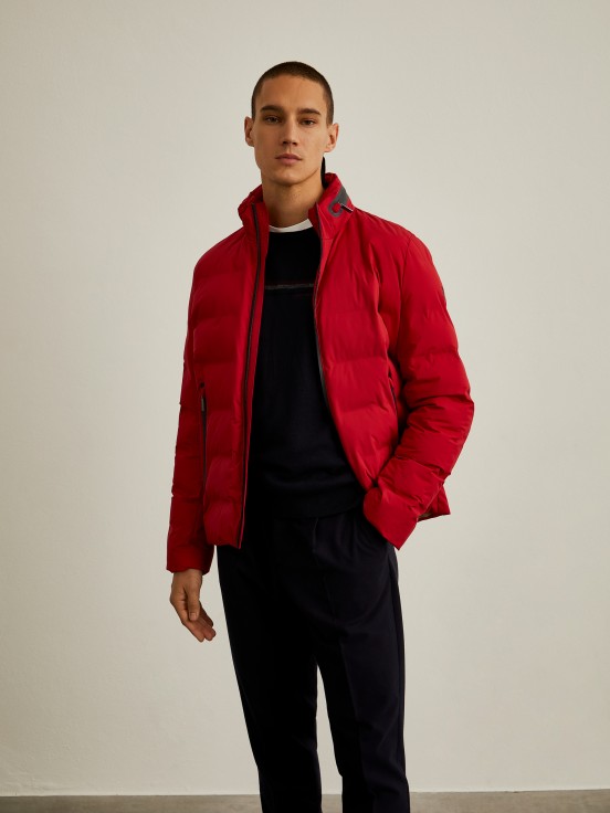 Water-repellent quilted jacket