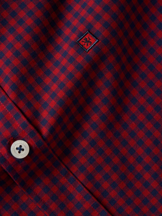 Slim fit checkered shirt